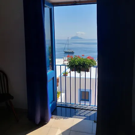 Punta Barone Santa Marina Salina